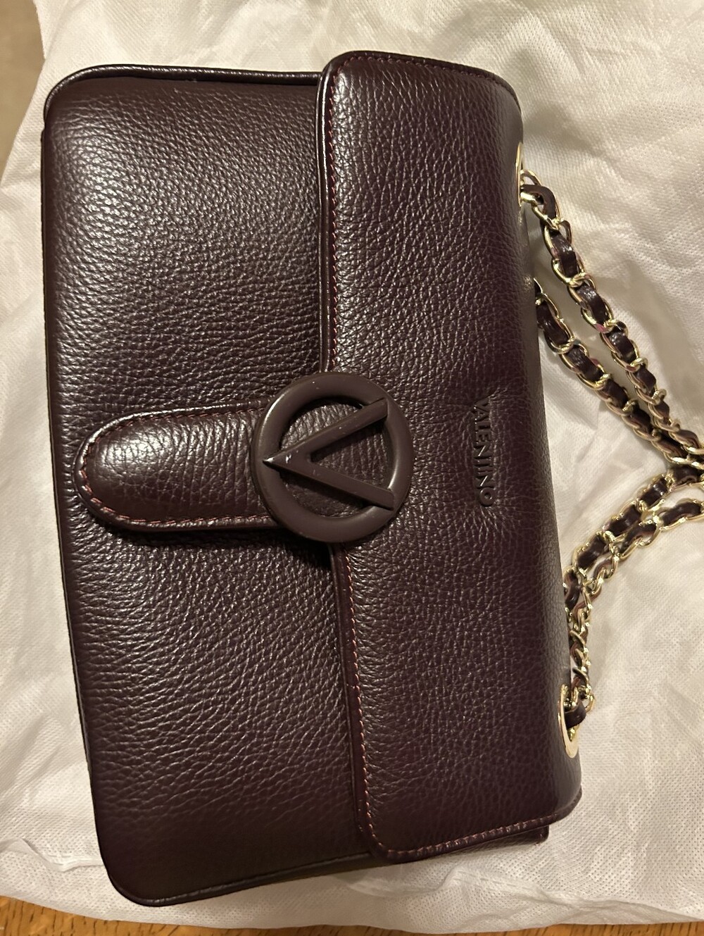 Valentino Burgundy Leather Shoulder Bag with Gold Chain - Picture 7 of 7